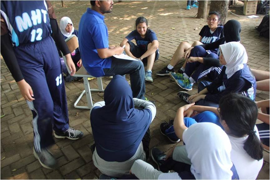 BASKET PUTRI